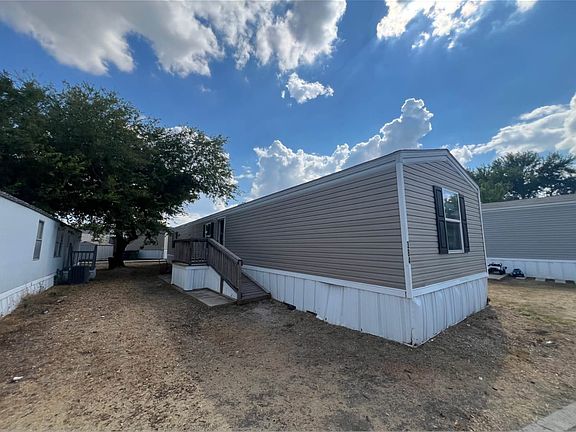 2nd image of 8718 S Zarzamora St Lot 384