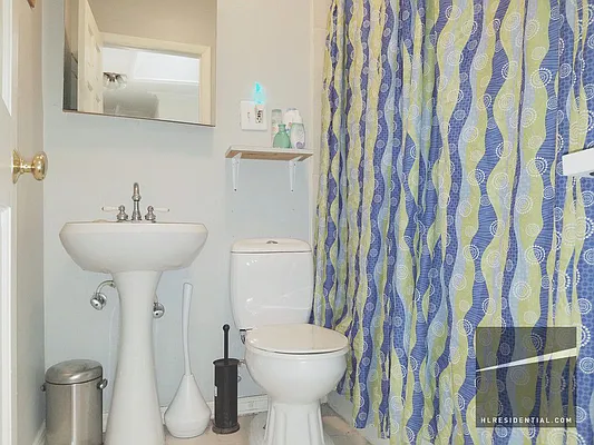 Rented by Highline Residential | media 12