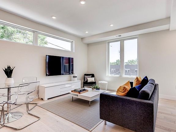 4th image of 2853 W 23rd Ave #5