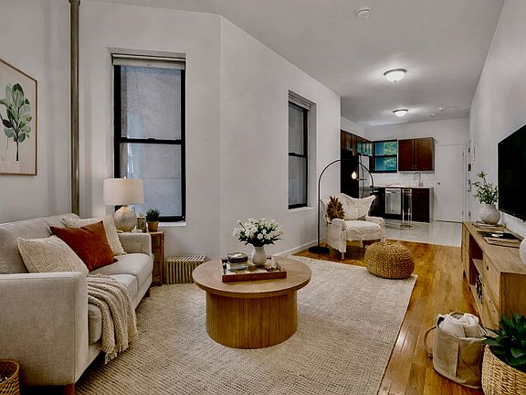 4th image of 312 W 142nd St APT 2E