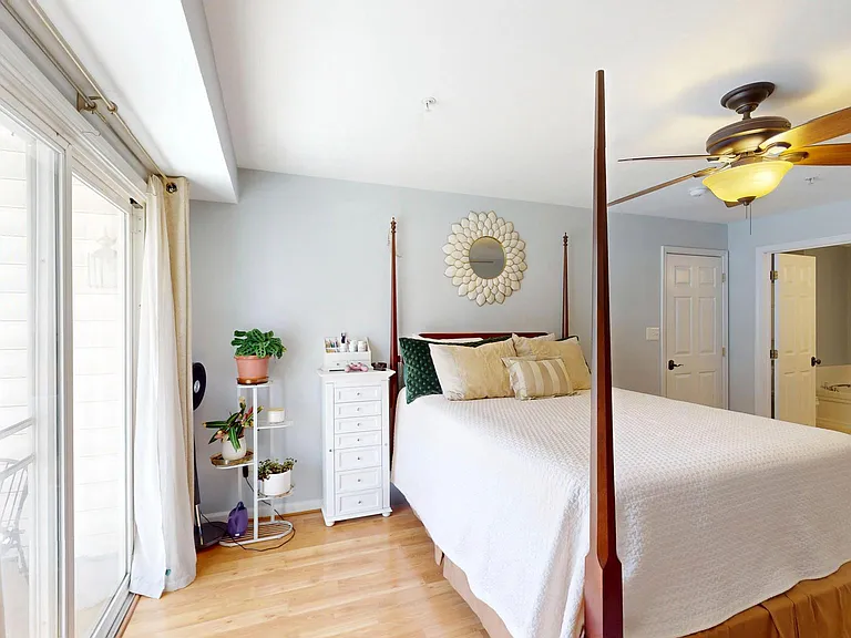 42252 Black Rock Ter — Photo 16
