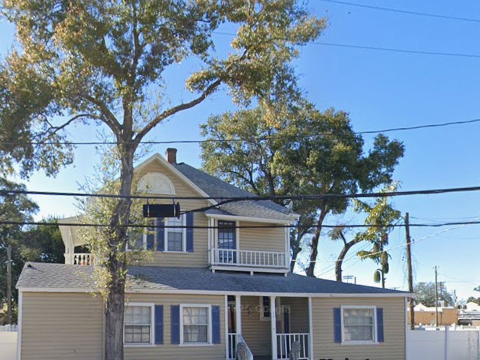 1st image of 109 W South Ave #1
