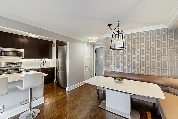 Sold by Owner | media 21