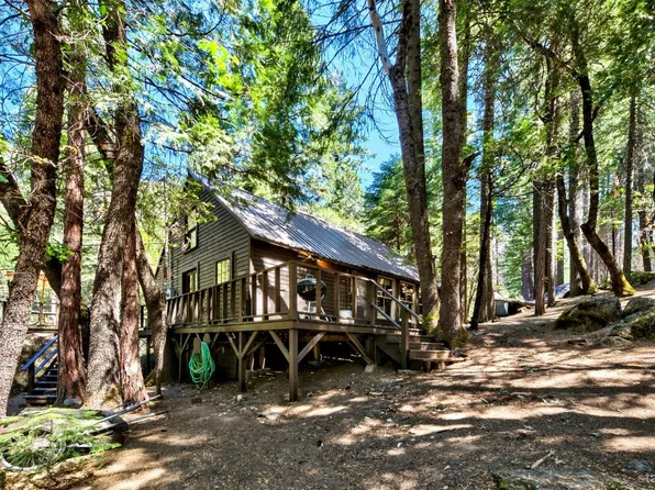 12 Riverside, Kyburz, CA 95720