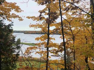 3895 Brigadoon Ln, Indian River, MI 49749