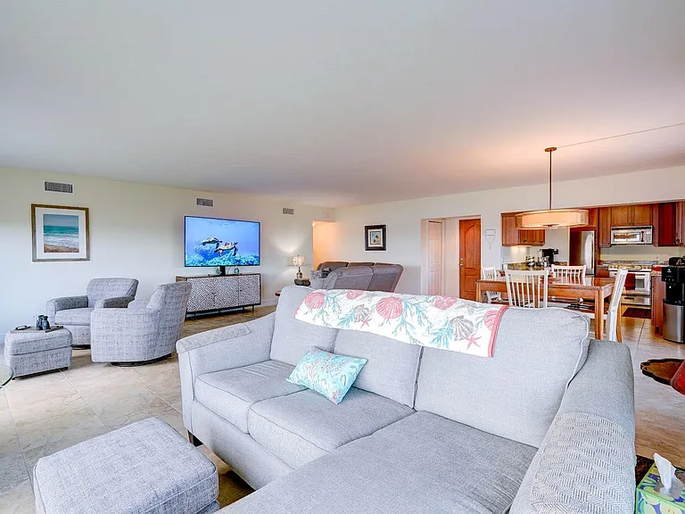 1289 NE Ocean Blvd #10 — Photo 26