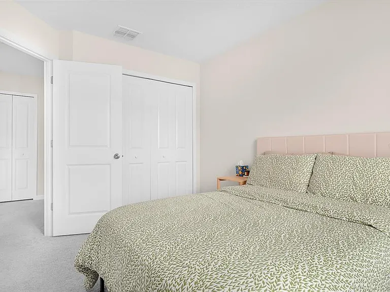 5070 Rain Shadow Dr — Photo 20