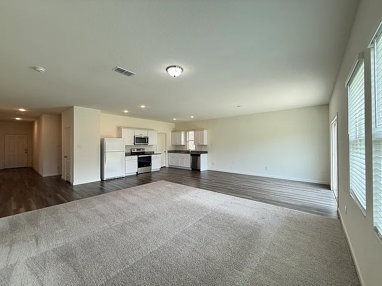 713 Cherry Blossom St — Photo 9