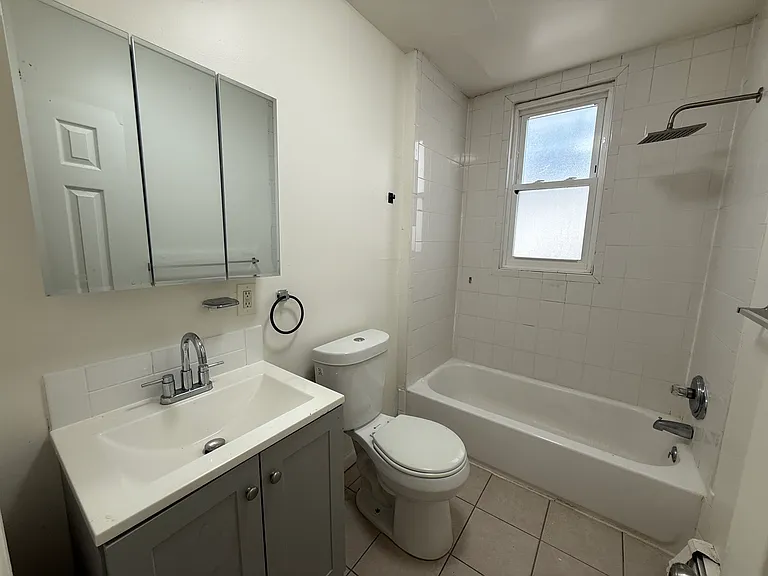 150 Harrison St #2 — Photo 11
