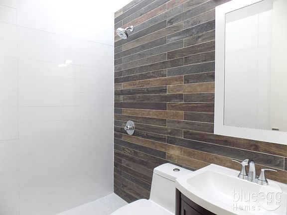 4th image of 454 Irving Avenue # Fl 2nd