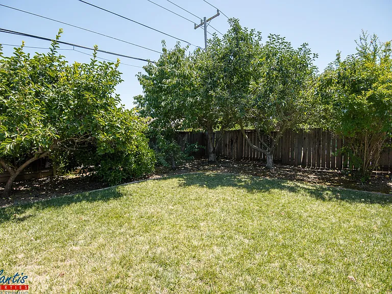 1626 Quail Ave — Photo 11