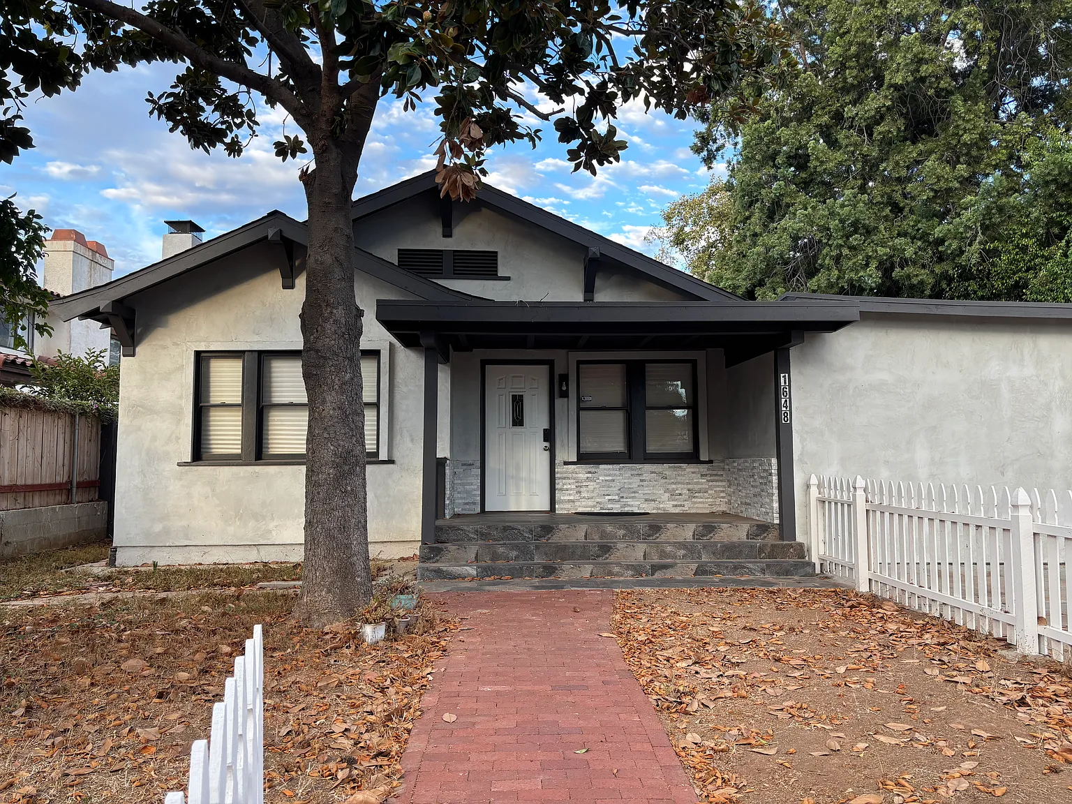 1648 S Maple St — Photo 1