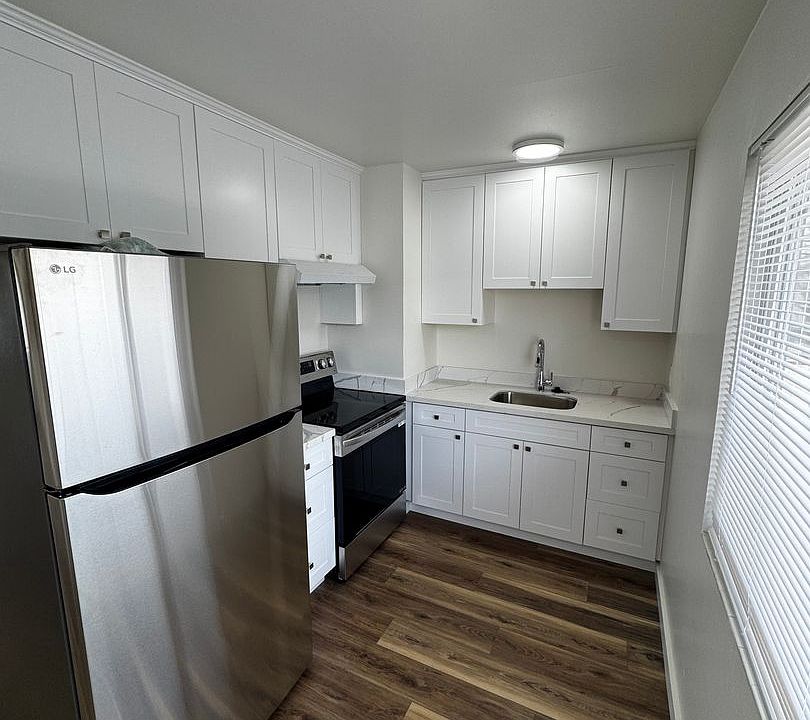 1st image of 1415 S B St APT E
