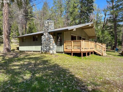 18000 Illinois River Rd, Selma, OR, 97538