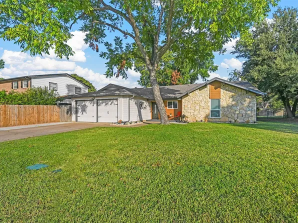 1905 Chattanooga Dr, Bedford, TX 76022