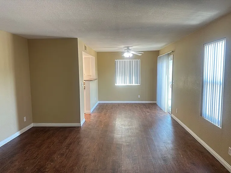 Corona Pointe Resort — Photo 199