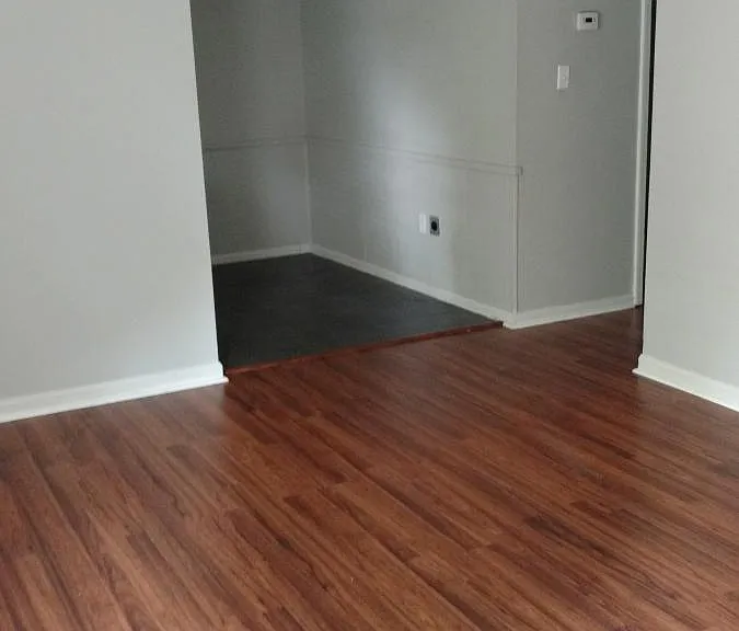 32 S Tucker St #8 — Photo 1
