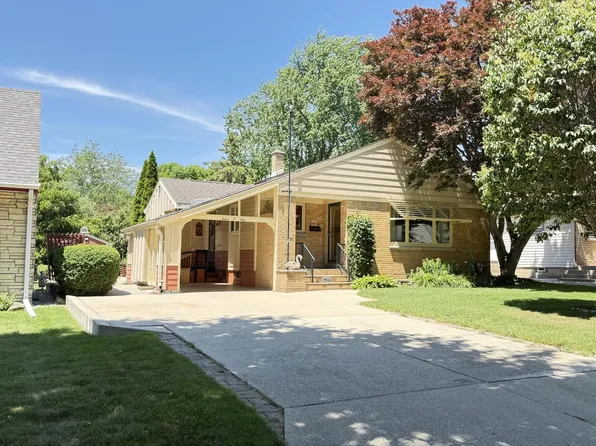 1209 S 106th STREET, West Allis, WI 53214