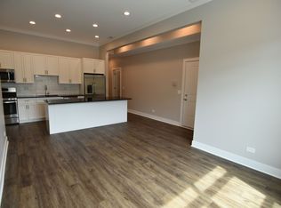 3220 N Halsted St APT 1, Chicago, IL 60657