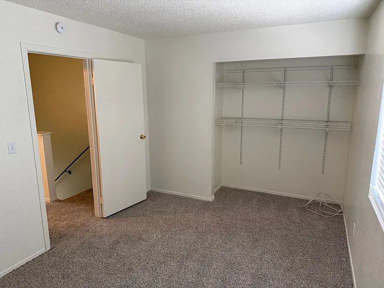3838 Terrazzo Ave — Photo 15