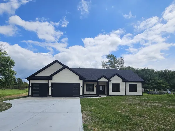 10145 N Jeffery Dr, Mooresville, IN 46158