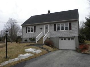 8 Harrington Rd, Charlton, MA 01507