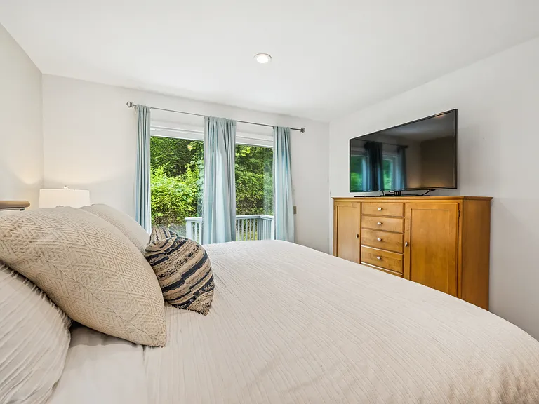 17 Franklin Dr — Photo 10