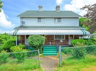 7 2nd St, Star Junction, PA 15482