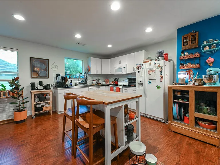 1308 Ruthven St #B — Photo 17