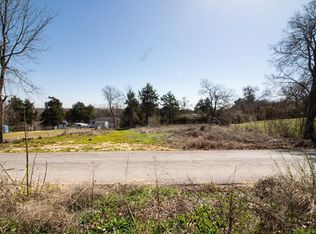 6040 & 6042 Kemrock Dr, Dallas, TX 75241