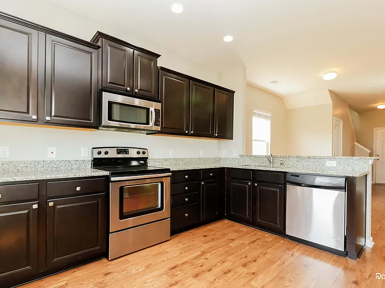 306 Cantley Ct — Photo 2