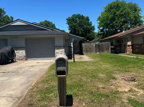 2000 Cypress Pl #B, Springdale, AR 72762