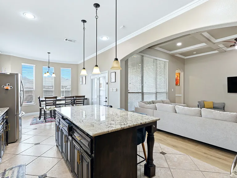 16512 Amistad Ave — Photo 11