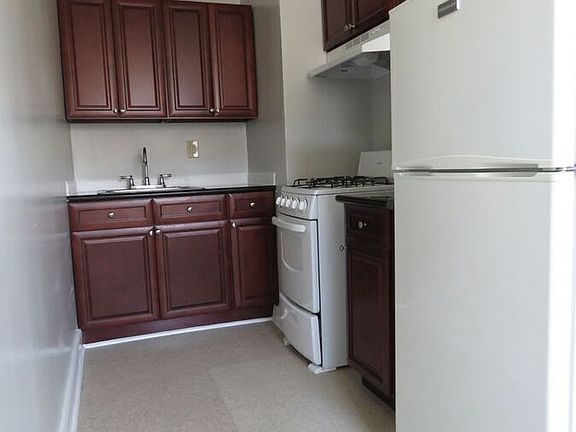 2nd image of 4209 Chester Ave APT C9