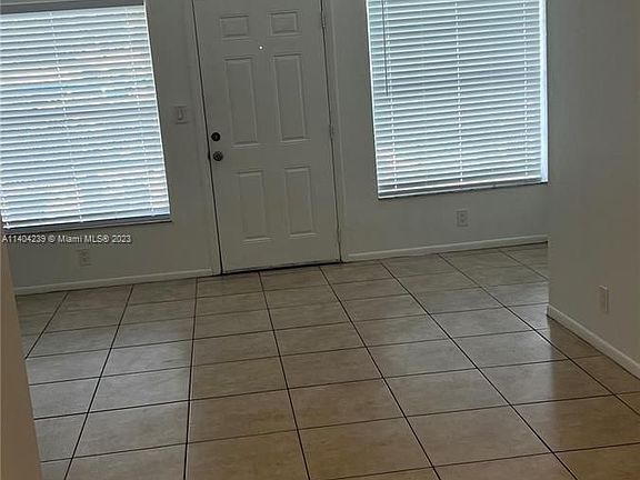 5th image of 3100 Coral Springs Dr APT 1E