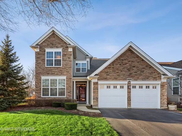 3890 Seigle Dr, Elgin, IL 60124