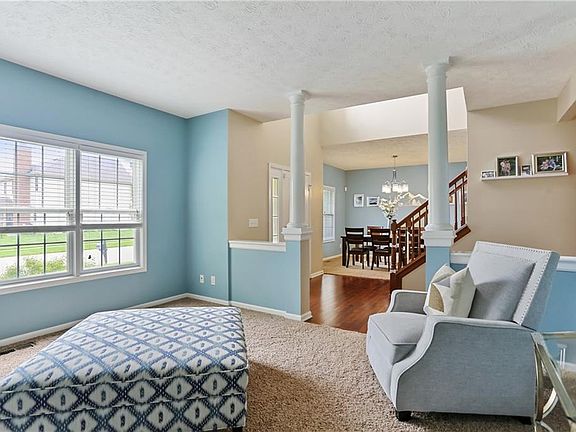 5th image of 7920 Highland Meadows Dr