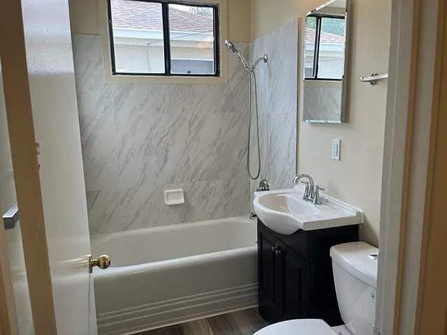 728 Mellus St #728 — Photo 6