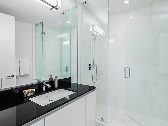 5th image of 18555 Collins Ave APT 2101