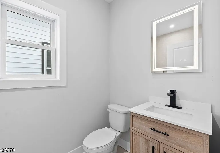 441 John St #2 — Photo 12
