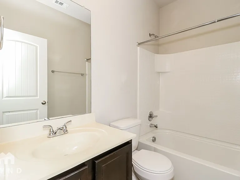 6209 Jackstaff Dr — Photo 14