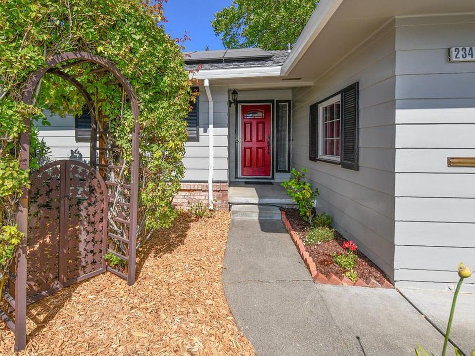 Beautiful front entry.