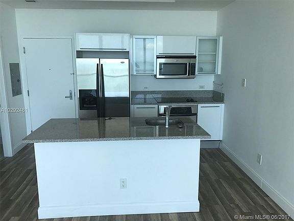 4th image of 888 Biscayne Blvd APT 3807