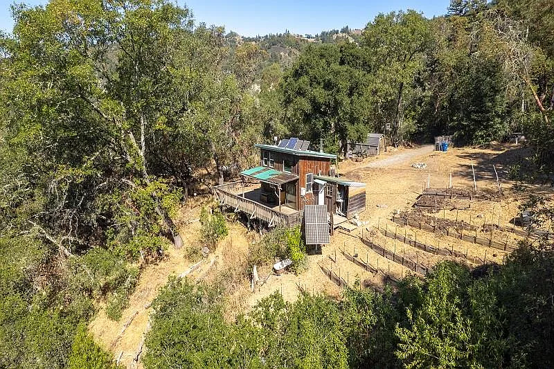 3500 Bear Canyon Rd photo 1