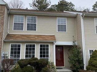 42 Portland Pl, Morganville, NJ