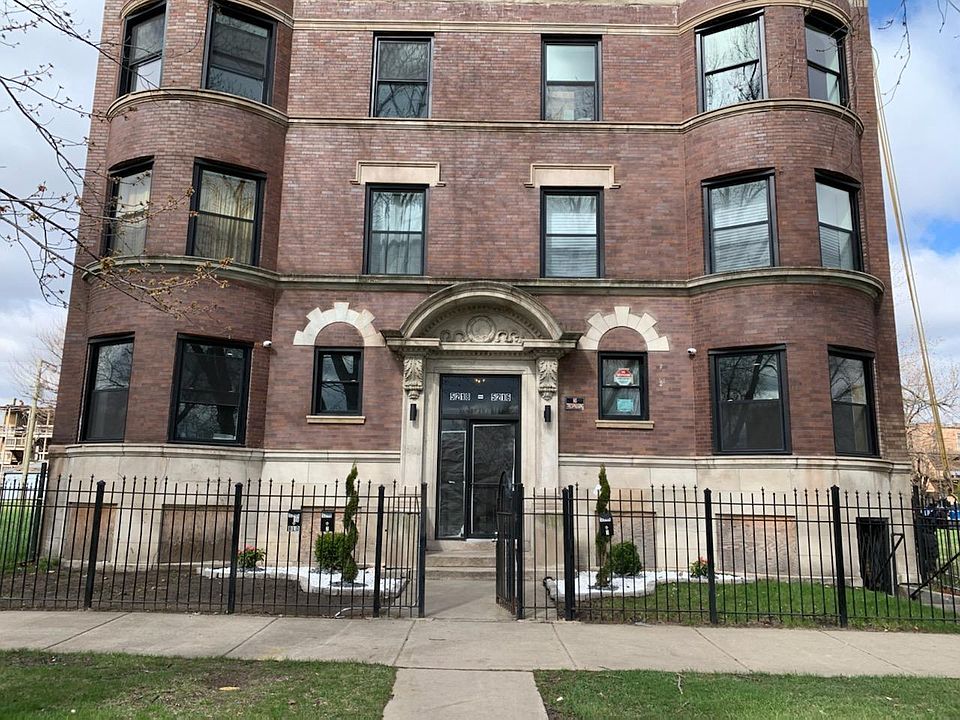 1st image of 5218 S Prairie Ave #3S