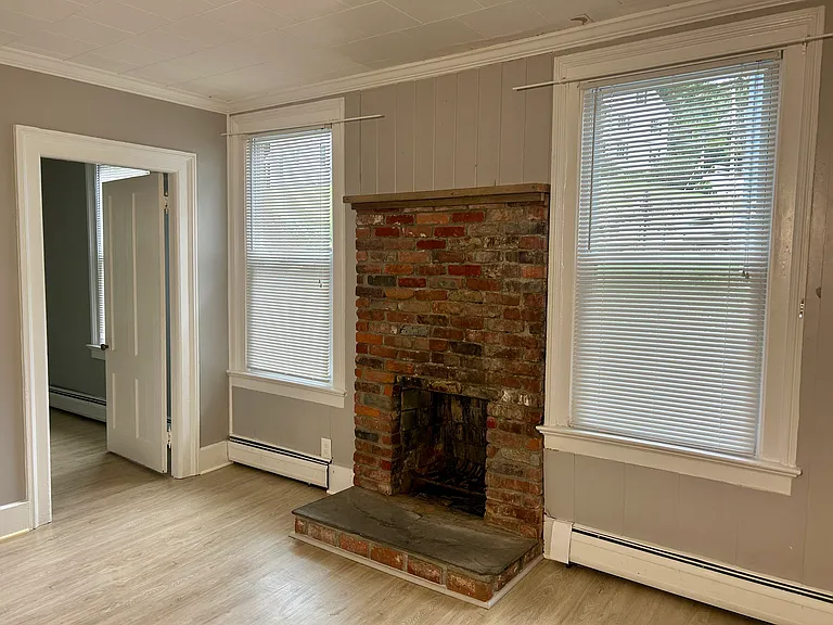 63 Torrington Ave — Photo 12