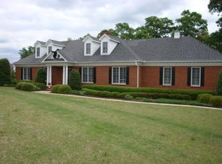 209 Granite Ln, Clayton, NC 27520