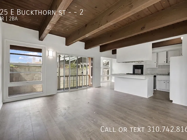 125 E Buckthorn St #2 — Photo 6