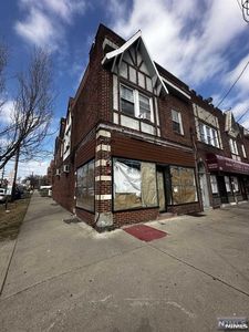 49 Linden St, Hackensack, NJ, 07601